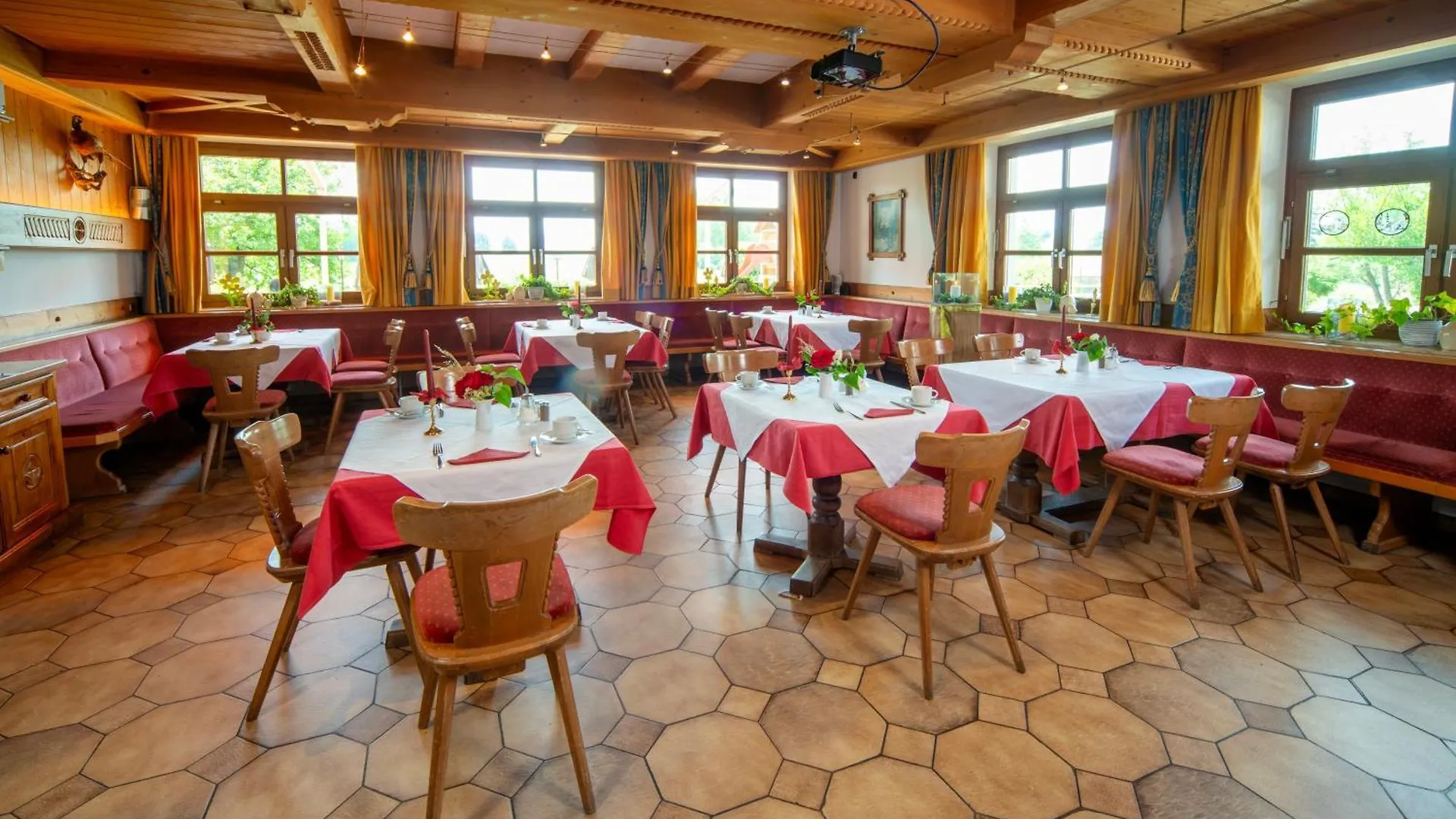 Landhotel Hoisl-Braeu Penzberg